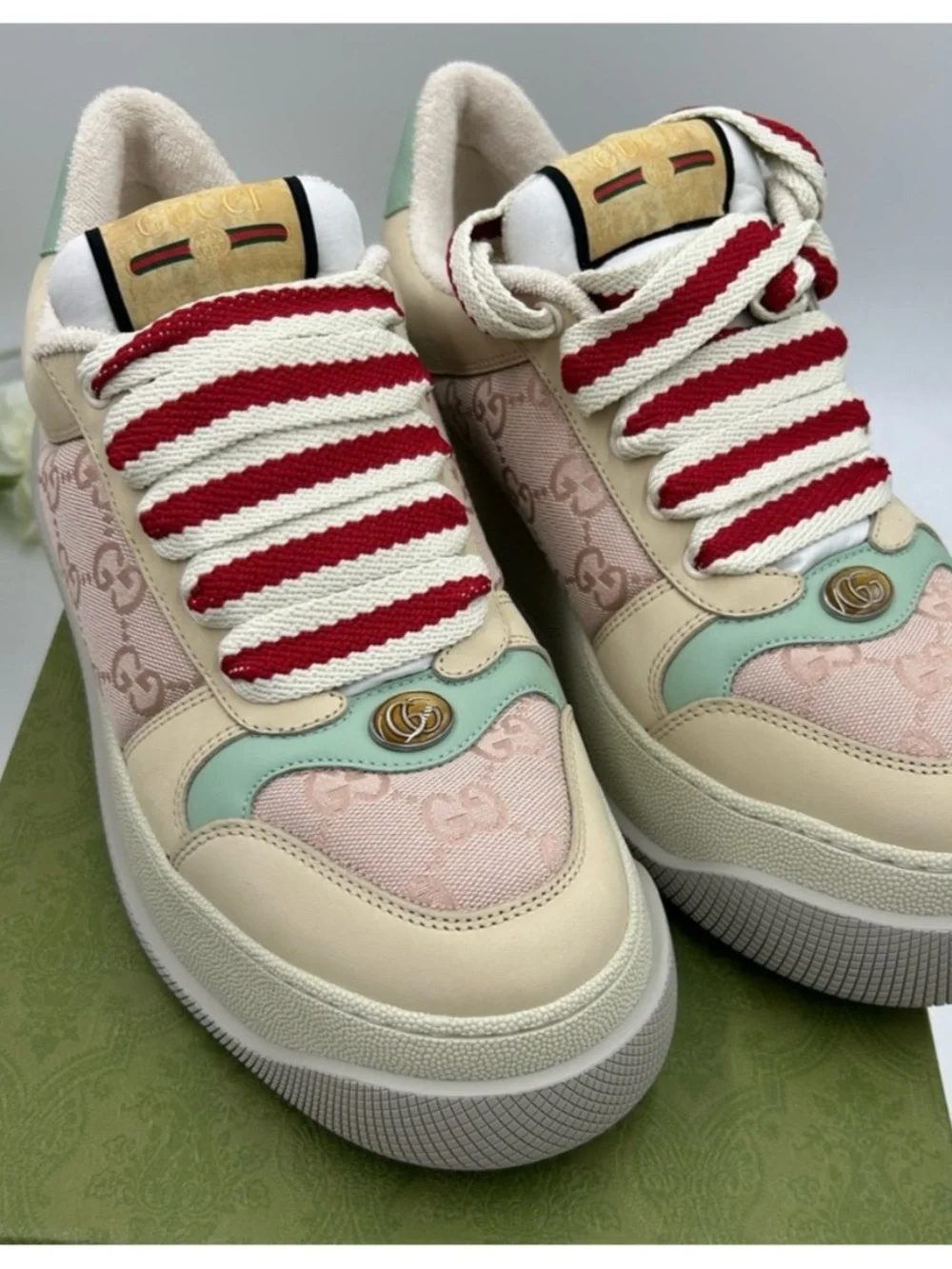 Women's Gucci GG screener sneakers size 41/10 US made in Italy